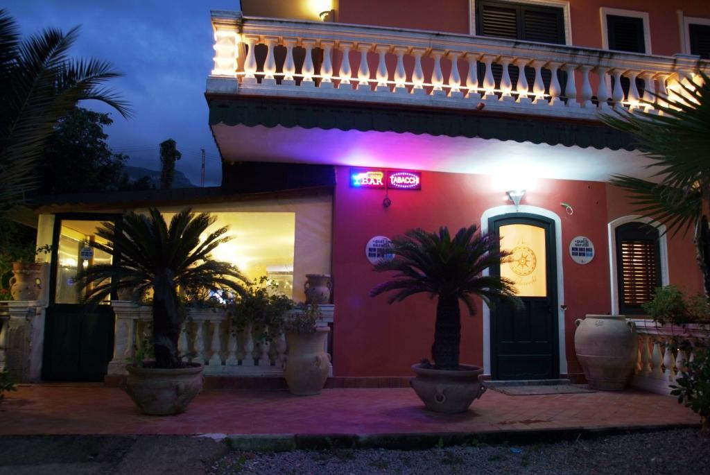 Sant'Egidio del Monte Albino Hotel Sottovento מראה חיצוני תמונה