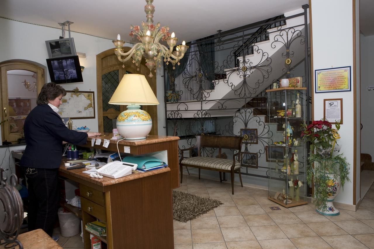 Sant'Egidio del Monte Albino Hotel Sottovento מראה חיצוני תמונה