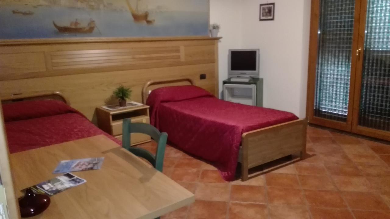 Sant'Egidio del Monte Albino Hotel Sottovento מראה חיצוני תמונה